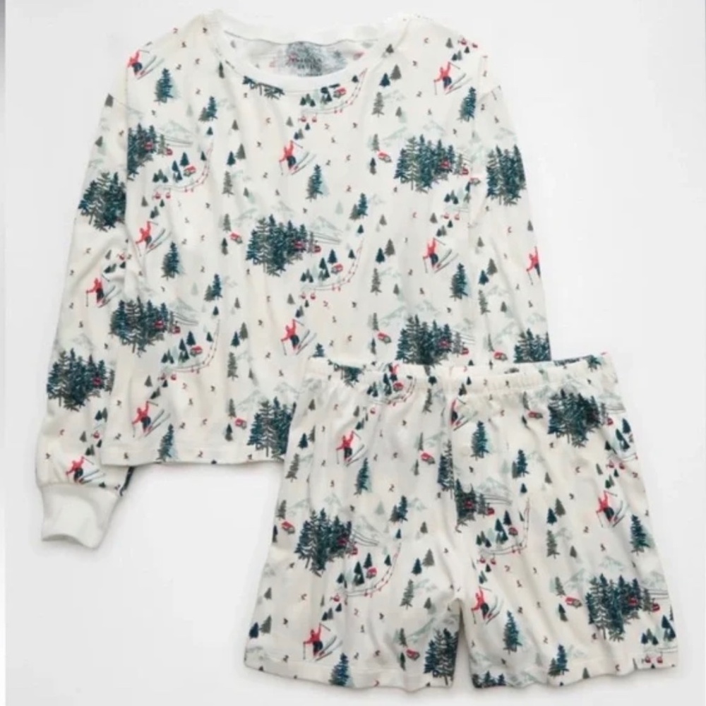 American Eagle Luxe Plush Lounge Set